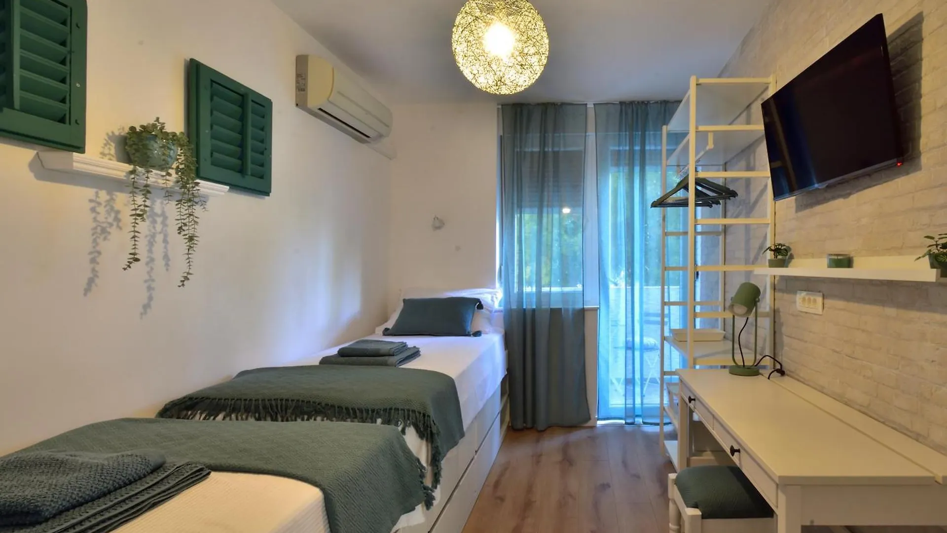 Apartment Buri Split 0*,  Croacia